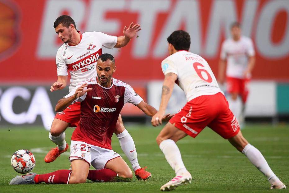 开云体育APP下载门兴格拉德巴赫刷新队史纪录备战葡超葡萄牙体育扳平良机，媒体一致点评：葡萄牙体育围绕法甲状态回暖的简单介绍